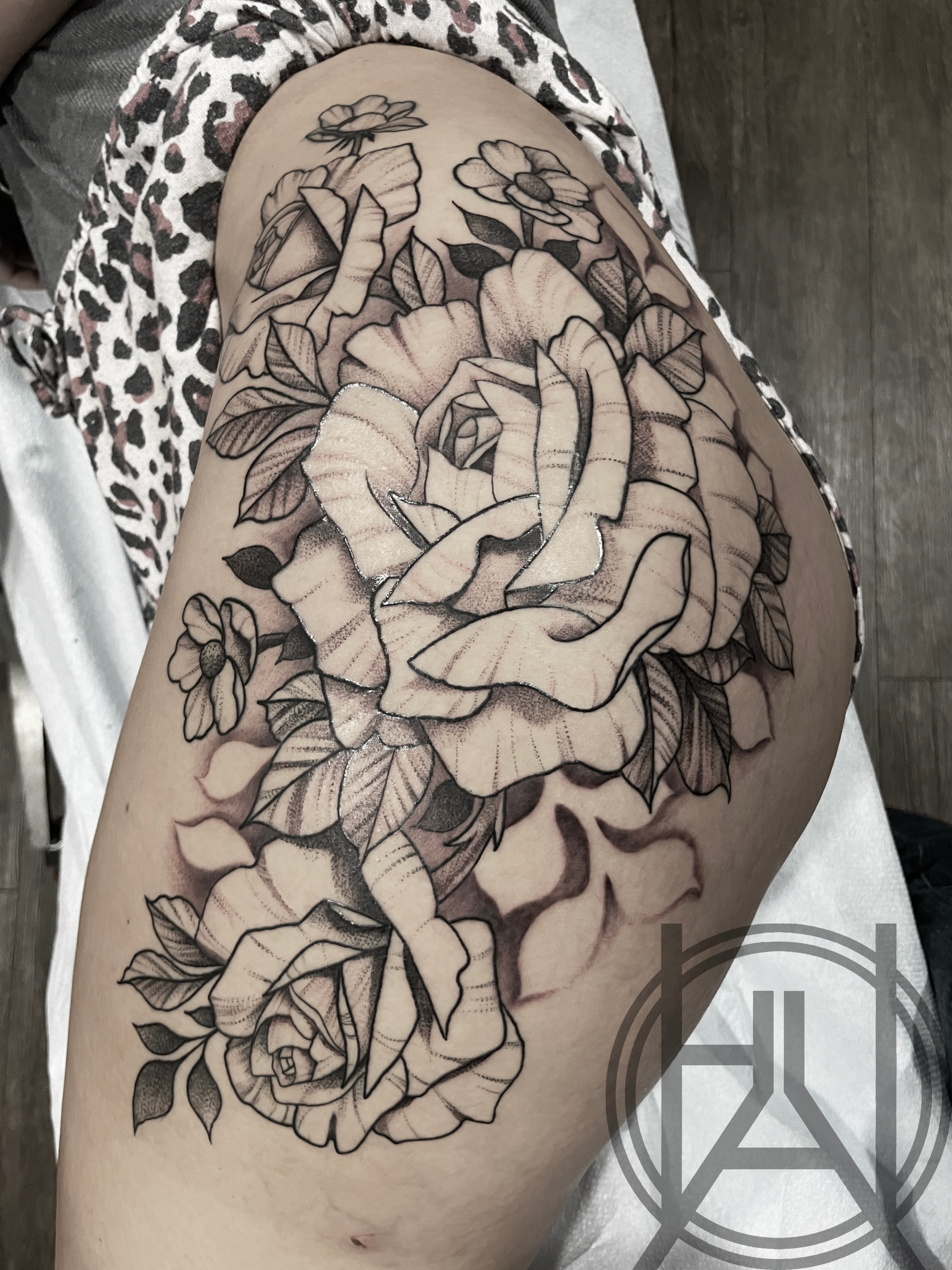 Rose Thigh